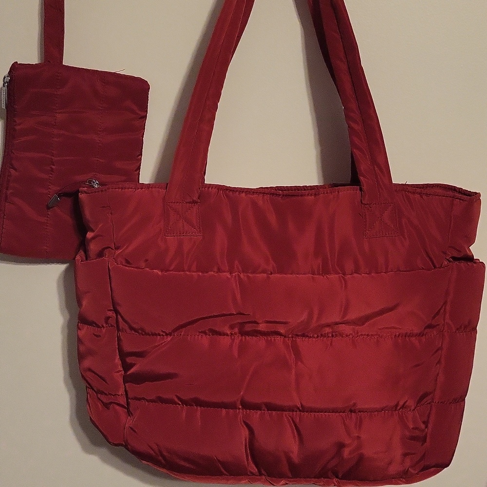 New Quilted Tote Bag with Matching Pouch - Dark Red - Picture 16 of 16